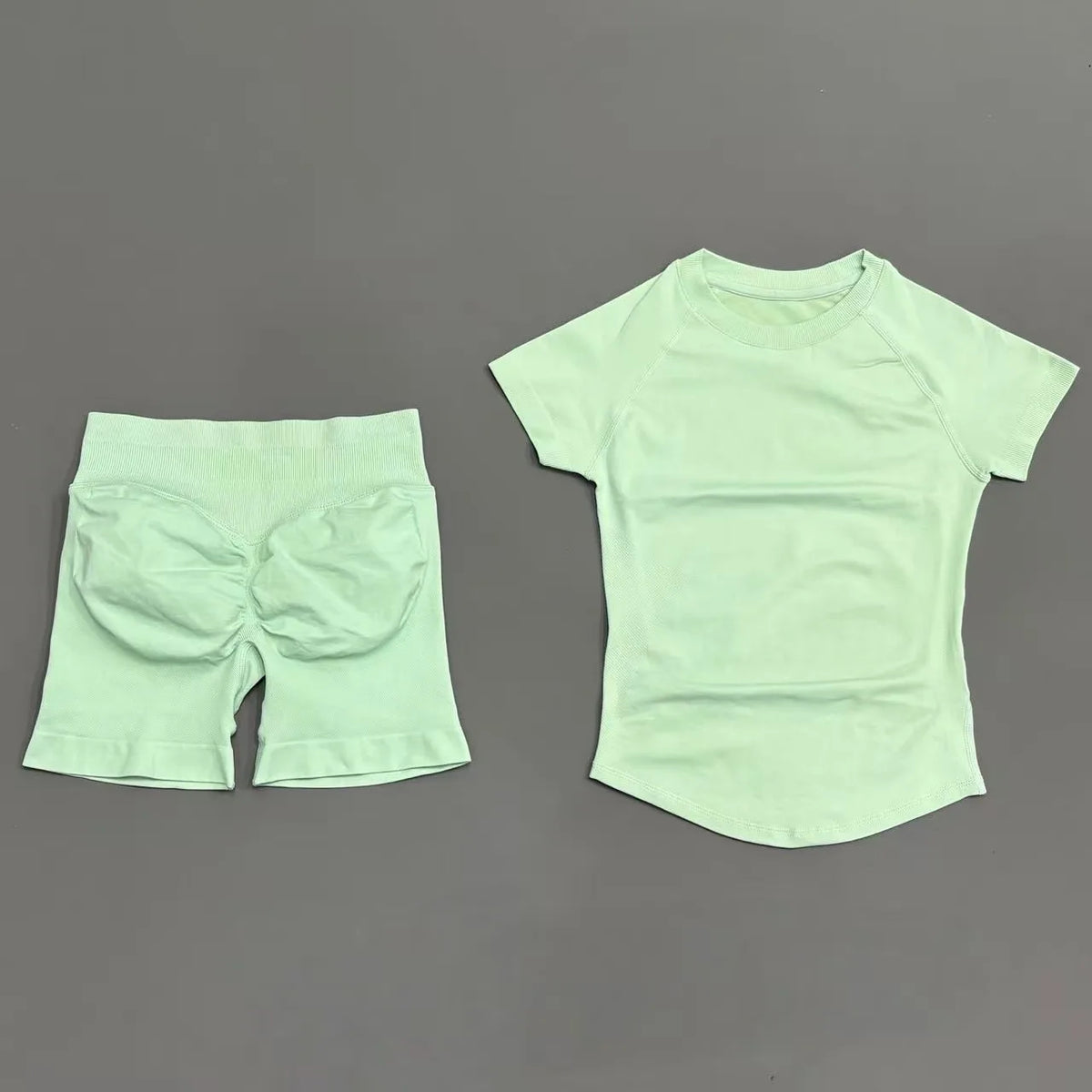 ATH Seamless Short Sleeve & Shorts Gym Set